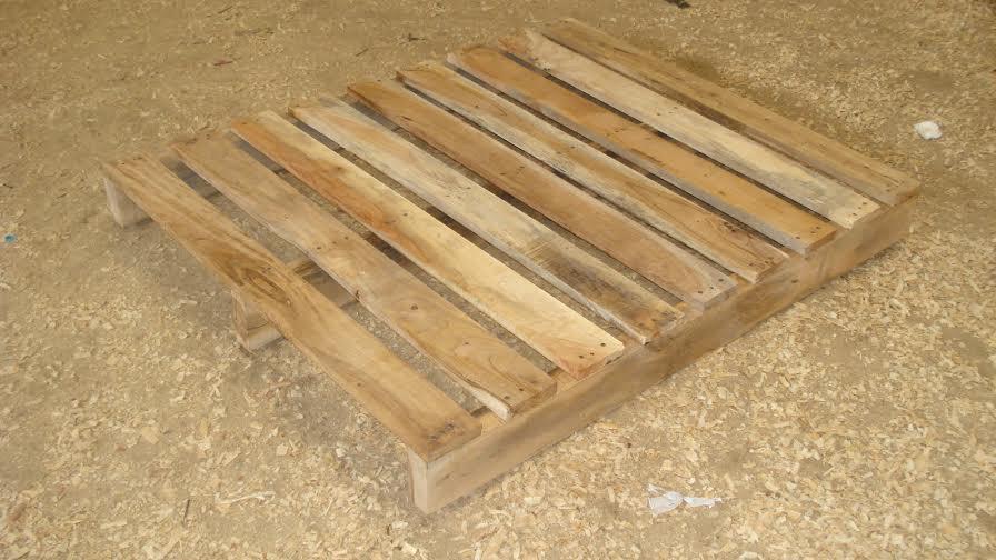 Pine wood 4 way pallets-Heat Treated